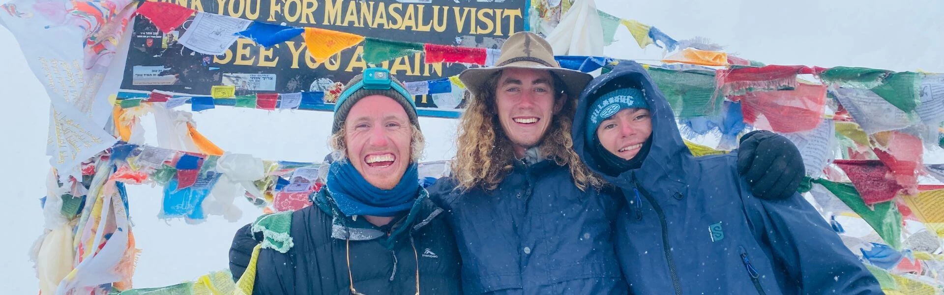 Manaslu Circuit Trek Solo vs Guided