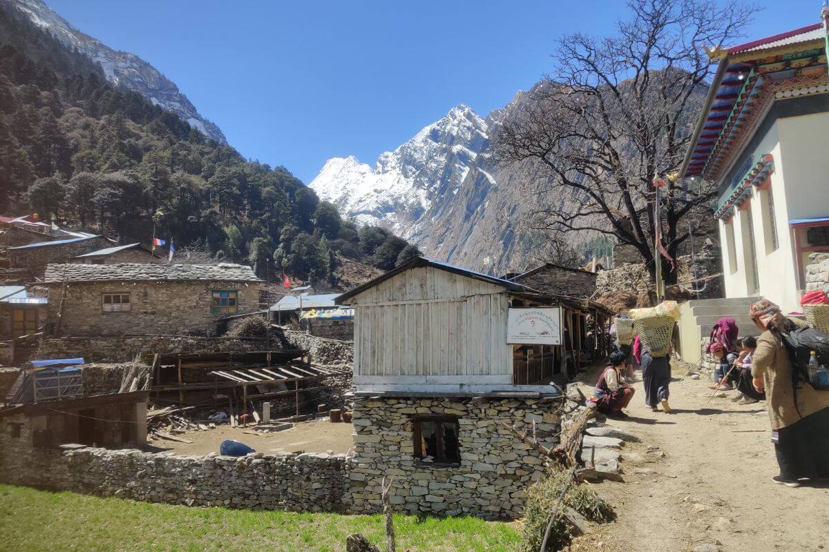 Best Time to do Manaslu Trek
