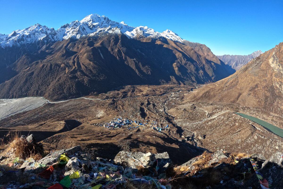 Gosaikunda VS Langtang Trek