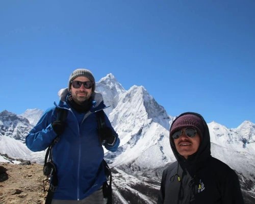 Lobuche Peak Gallery ()