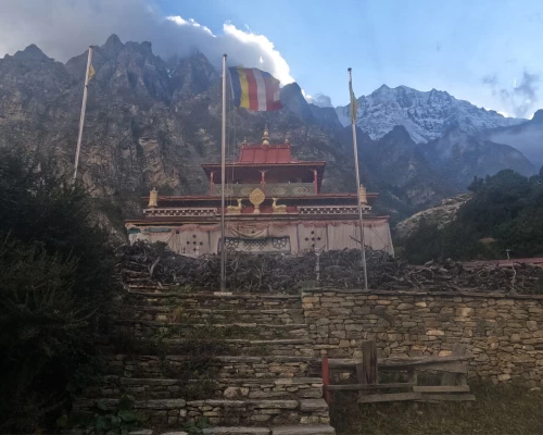 Short Nar Phu Trek G