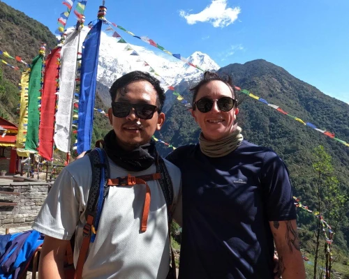 Untitled Design T. ()